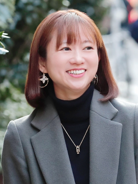 岩佐 まり 岩佐 まり