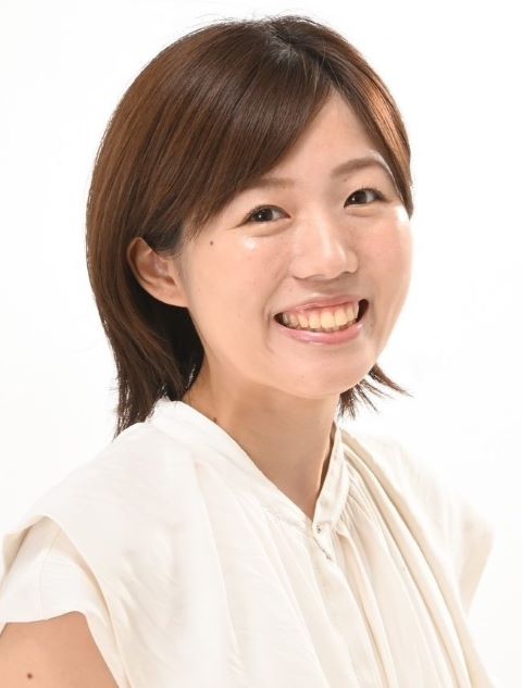 穐原　志穂
