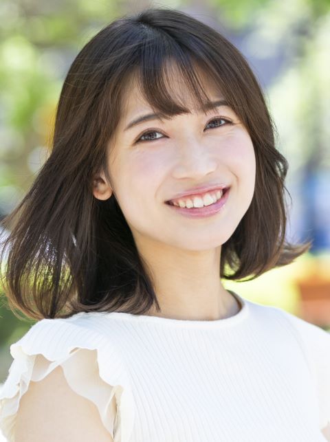 谷　桃香